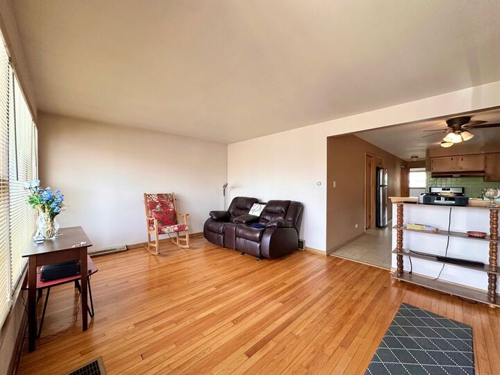 Property Photo:  3135 W 38th Street  IL 60632 