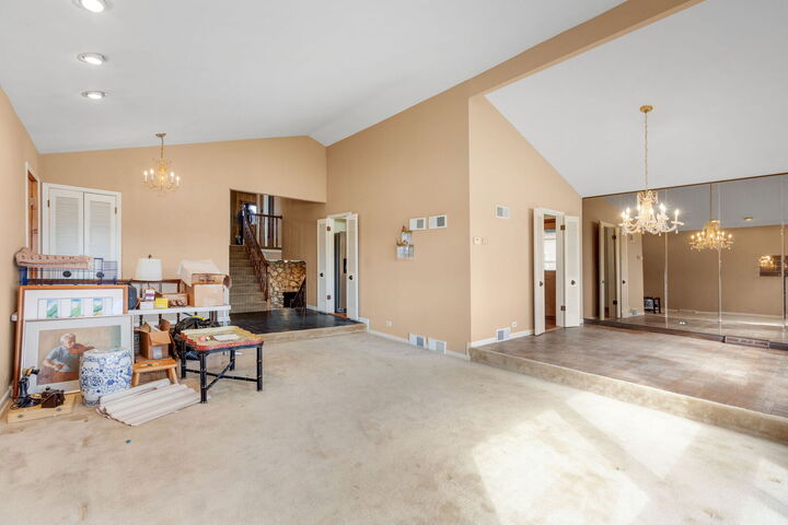 Property Photo:  601 Lavergne Avenue  IL 60091 