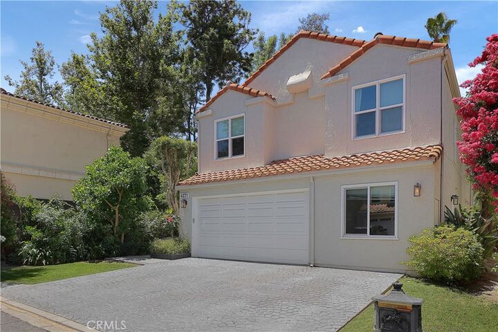 Property Photo: 4271 Park Paloma CA 91302