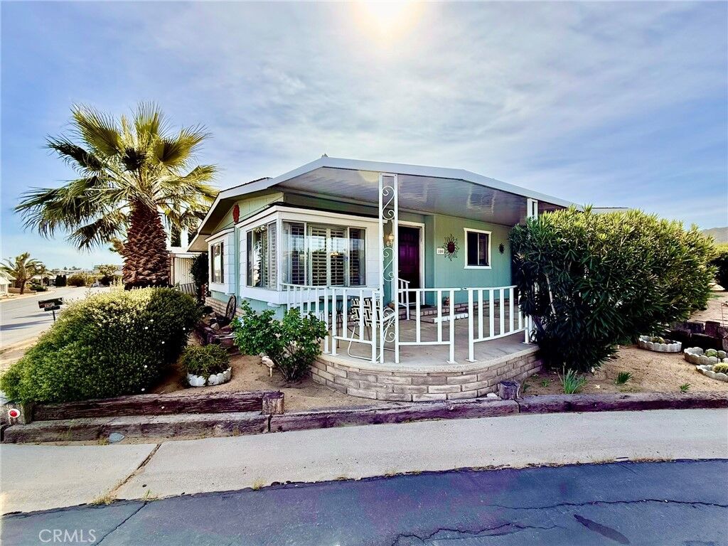Property Photo: 7501 Palm 100 CA 92284