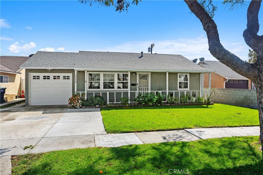 Property Photo:  12126 Oracle Street  CA 90650 