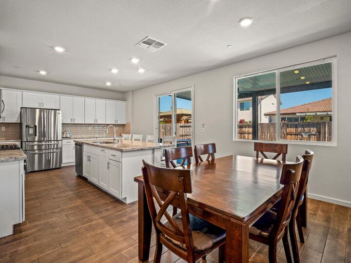 Property Photo:  3048 Lemonade Lane  CA 95747 