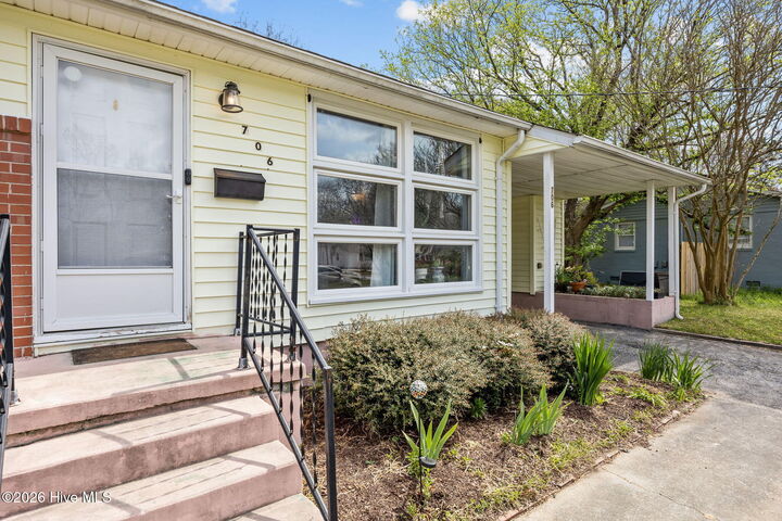 Property Photo: 706 Vernon Drive NC 28540