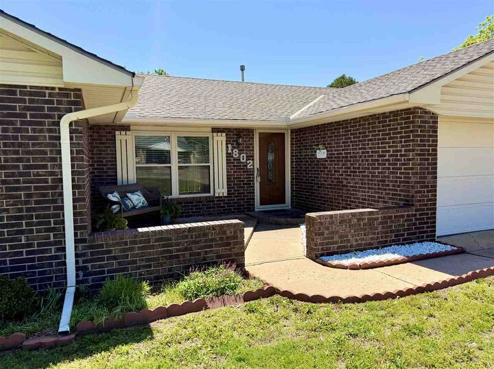 Property Photo:  1802 Princeton  OK 74604 