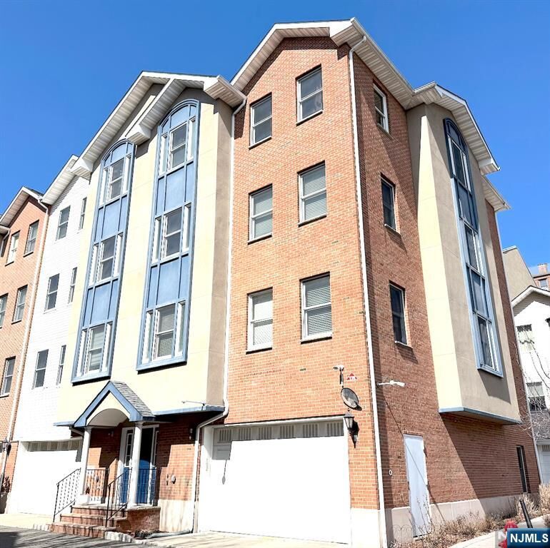 Property Photo:  620 38th Street 604  NJ 07087 