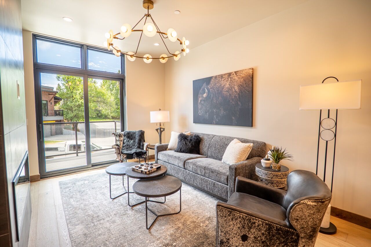 Property Photo: 220 E 2nd Street 202 MT 59937