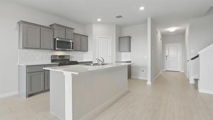 Property Photo:  188 Greenhill Trail  TX 76023 