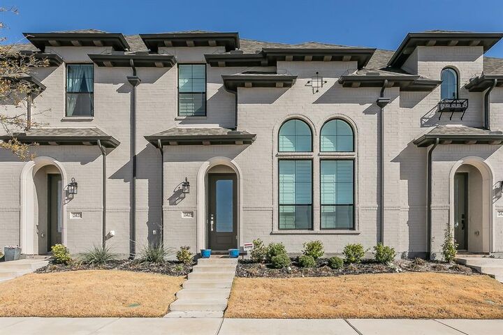 Property Photo:  2425 Longspur Drive  TX 76008 