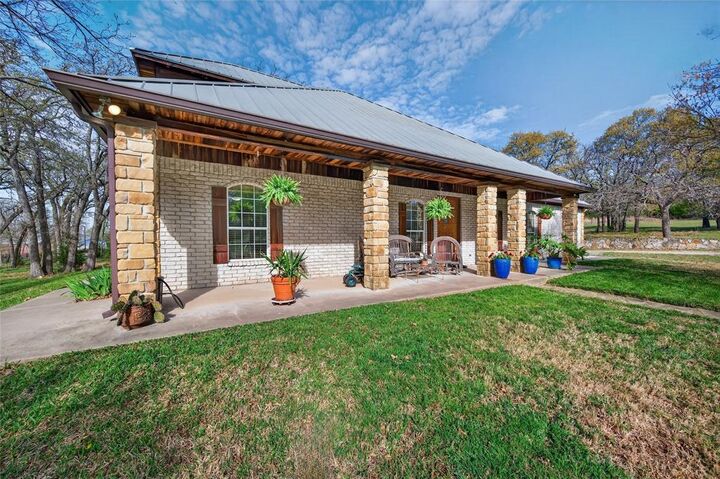 Photo de la propriété:  411 Valley Road  TX 76087 