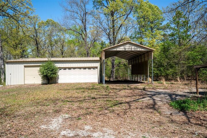 Property Photo:  375 County Road 45080  TX 75473 