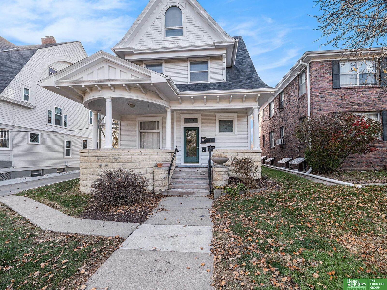 Property Photo:  1618 S 32 Avenue  NE 68105-9999 