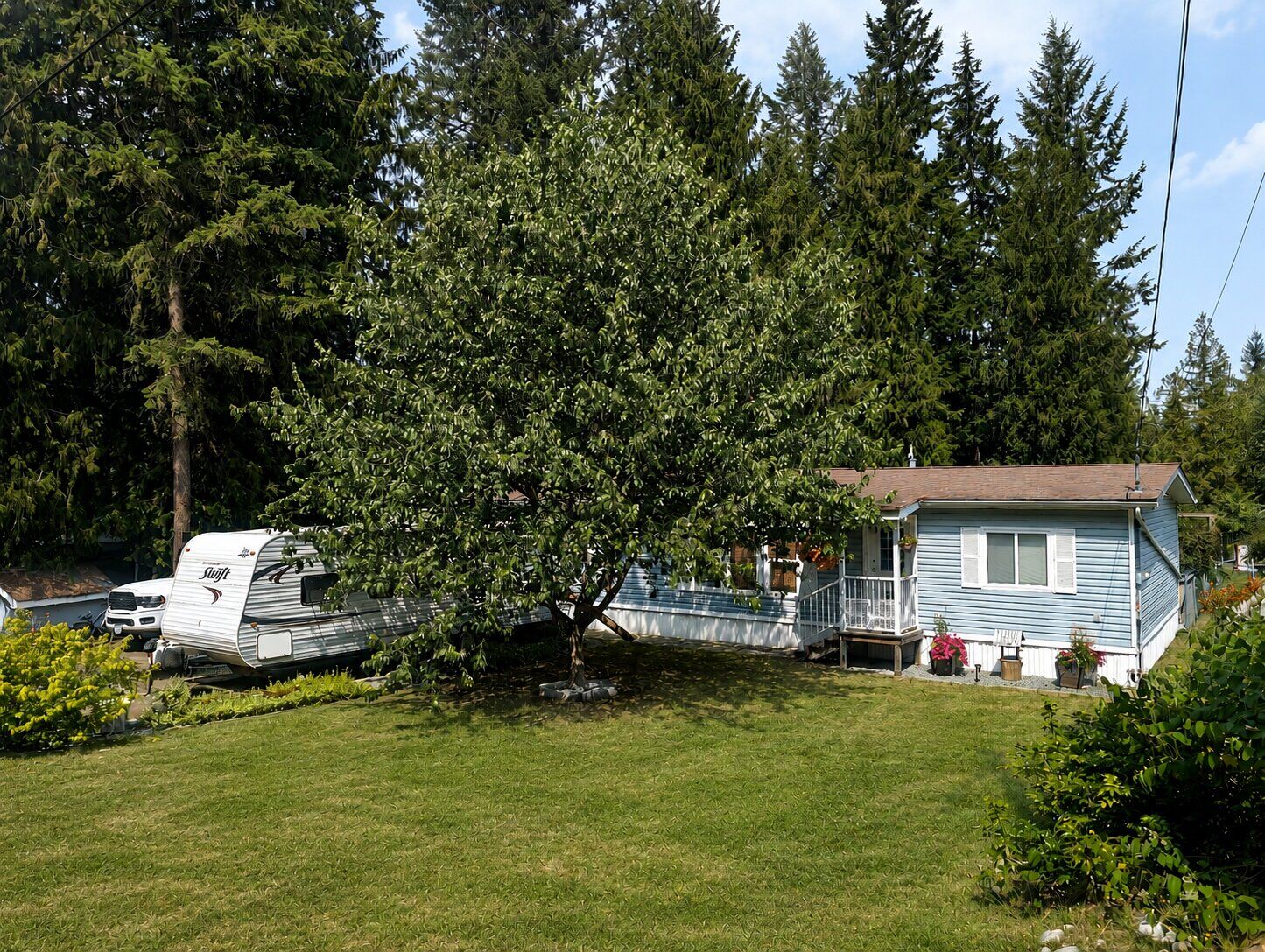 Property Photo: 19 West Poirier Road BC V0E 2K0