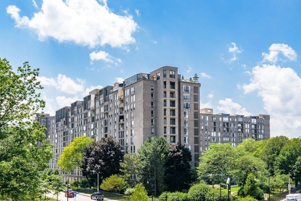 Property Photo:  33 Pond Avenue 1202  MA 02445 