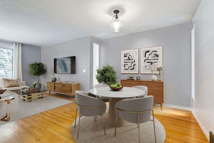 Property Photo:  1749 7 Avenue NW  AB T2N 0Z5 