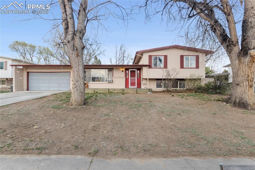 Property Photo: 106 Catalina Place CO 80906