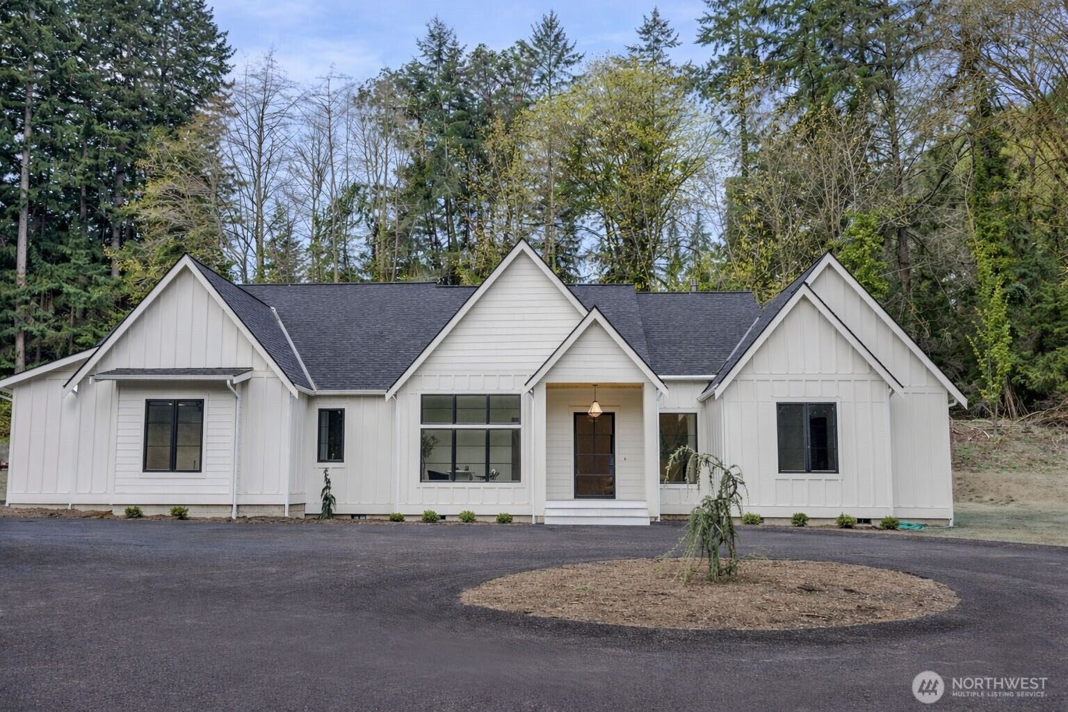 Property Photo: 275 Island Boulevard WA 98333