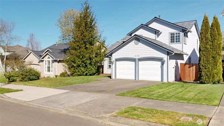 Property Photo:  4124  Kapalea Way SE  WA 98503 