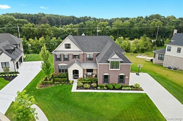 Property Photo:  47695 Wales Court  MI 48167 