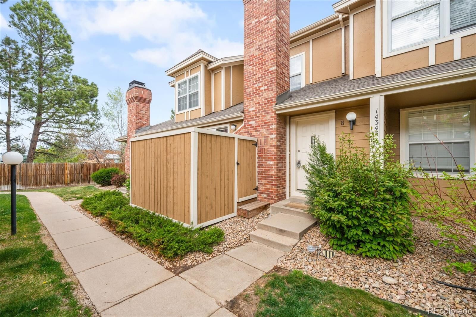 Property Photo:  14343 E Dickinson Drive  CO 80014 