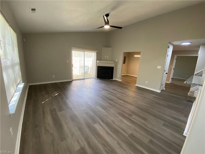 Property Photo:  2704 Big Bend Ct  VA 23321 