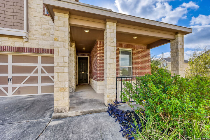 Property Photo:  1632 Iron  TX 78245 