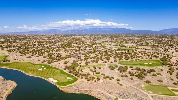 Property Photo: 6 Luna Nueva NM 87506