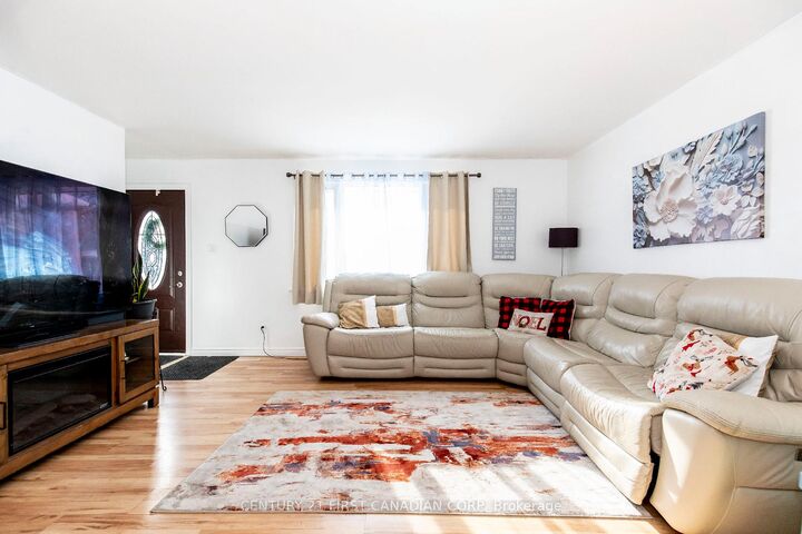 Property Photo:  12 Noel Avenue  ON N5V 1A9 