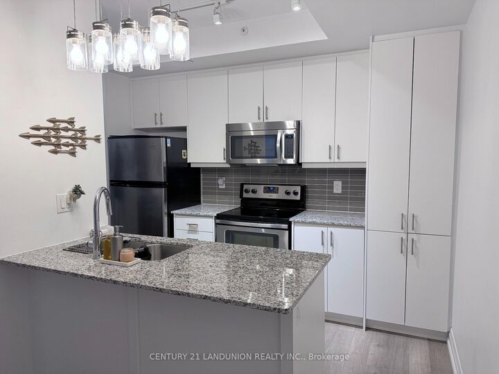 Property Photo: 85 The Donway N/A W 801 ON M3C 0L9