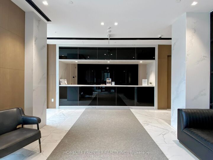 Property Photo: 8 Tippet Road 709 ON M3H 0E7