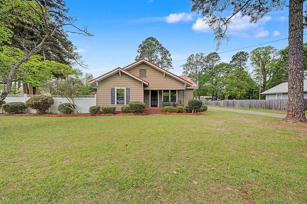 Property Photo: 297 SW Saunders GA 31779