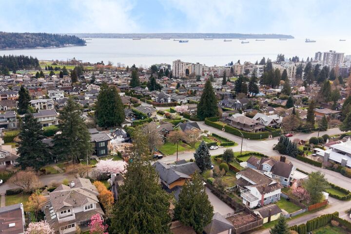 Property Photo: 1175 Haywood Avenue BC V7T 1T8