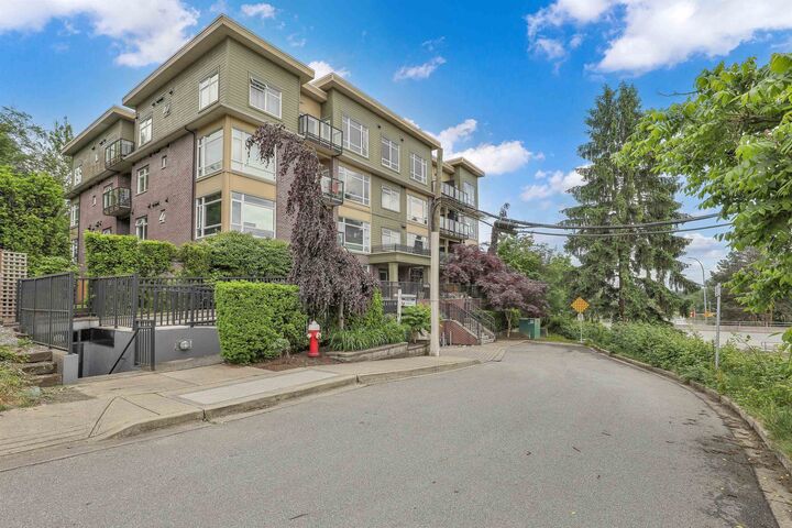 11566 224 Street 302 — photo 1
