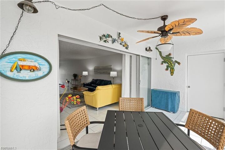 Property Photo: 1006 SE 46th St 1B FL 33904