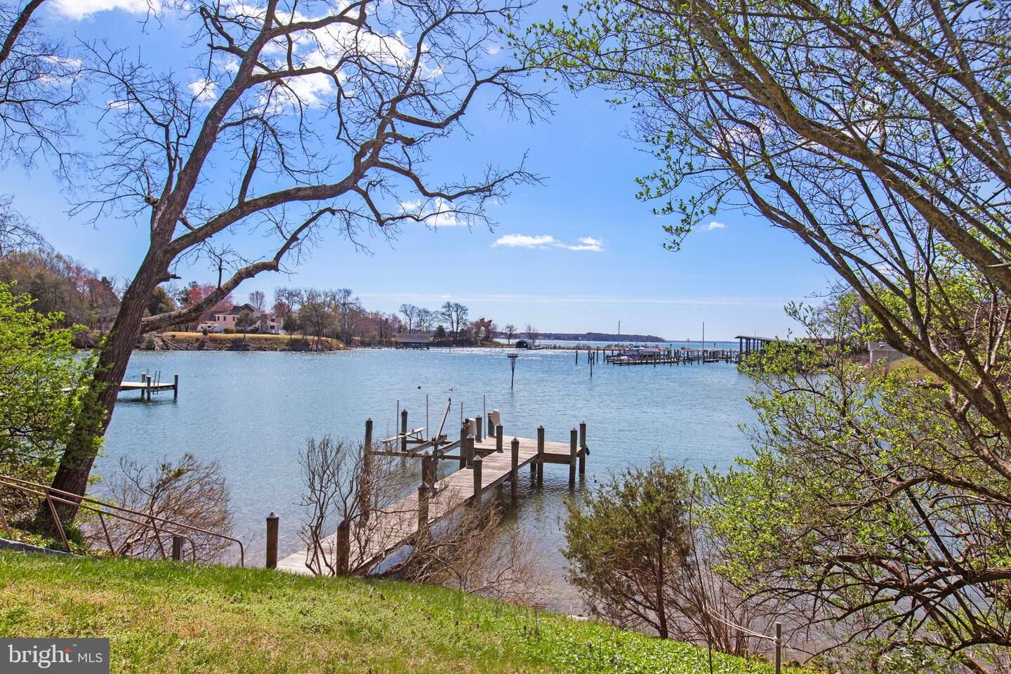 Property Photo: 40003 Tippit Road MD 20650
