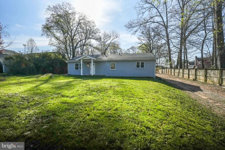 Property Photo:  8665 Center Road  VA 22152 