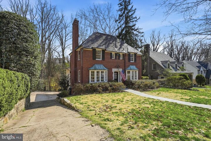 Property Photo:  4938 Quebec Street NW  DC 20016 