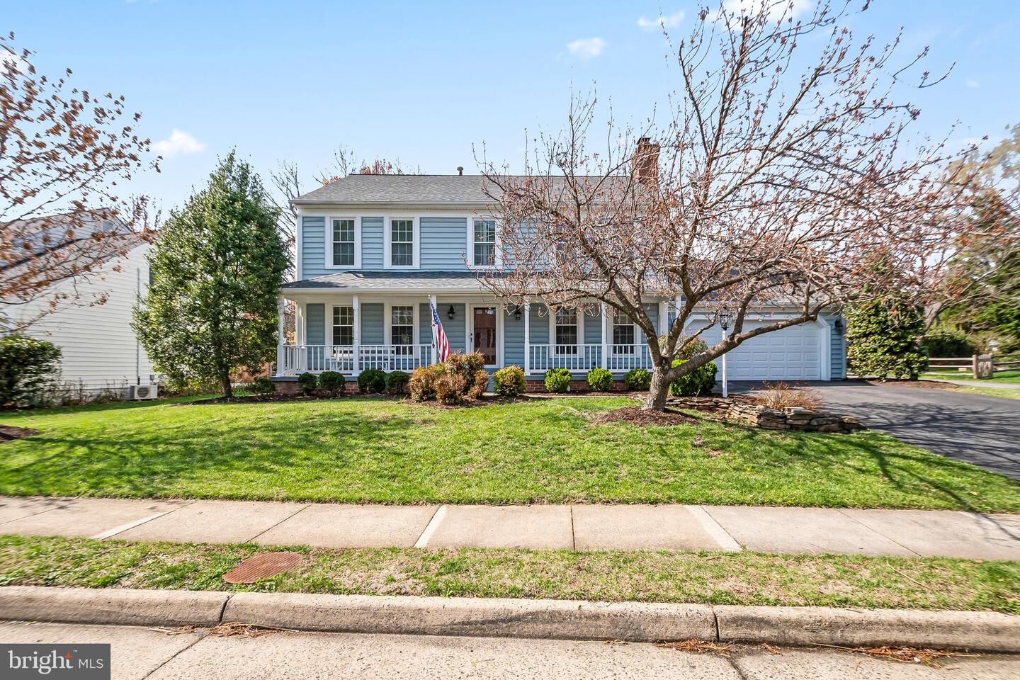 Property Photo:  8942 Kenilworth Drive  VA 22015 