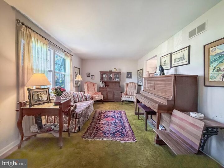 Property Photo:  1007 Dick Avenue  PA 18974 