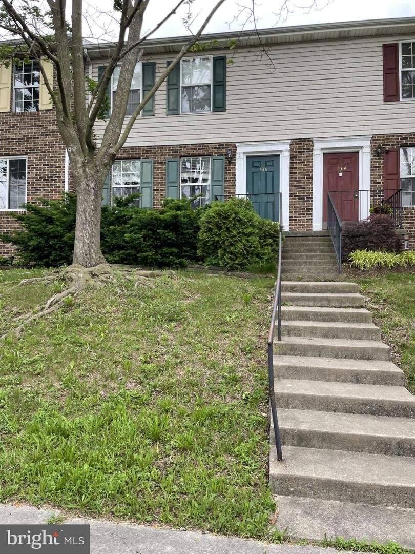 Property Photo:  136 Parkside Drive  VA 22602 