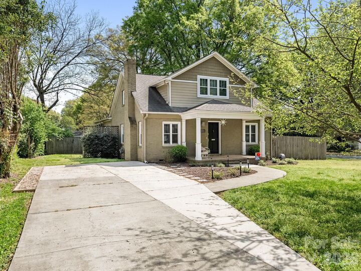 Property Photo:  1500 Richland Drive  NC 28205 