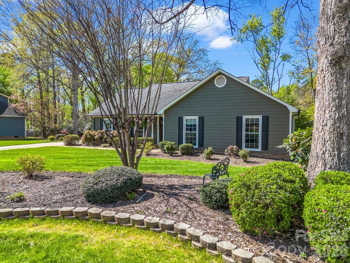 Property Photo:  2340 Wynbourne Road  NC 28056 