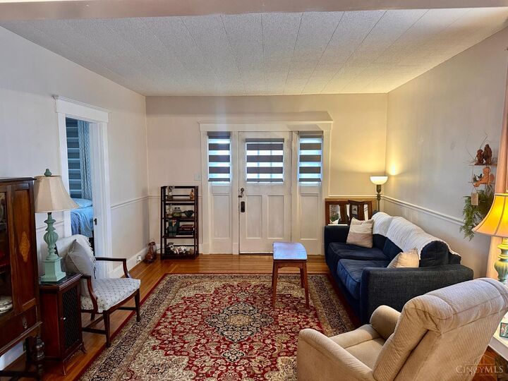 Property Photo:  4006 Taylor Avenue  OH 45209 