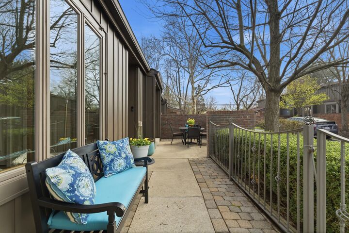 Property Photo:  107 Glen Drive  OH 43085 