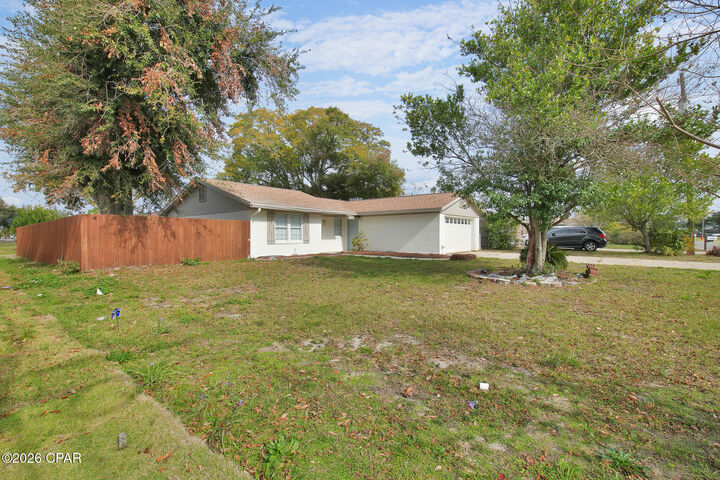 Property Photo: 3946 W 21st Place FL 32405