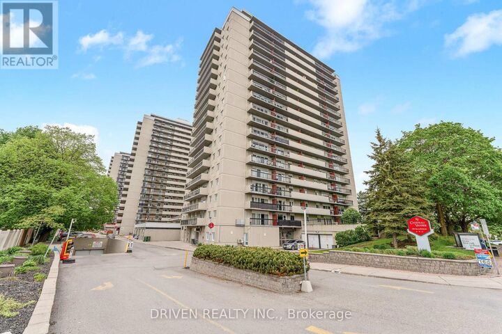 Property Photo: 158 A McArthur Avenue 404 ON K1L 7E7
