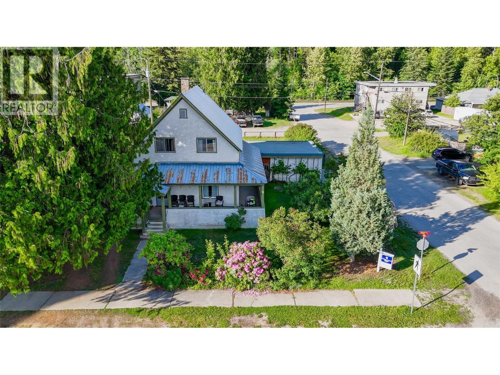 Property Photo:  1202 First Street  BC V0E 2S0 
