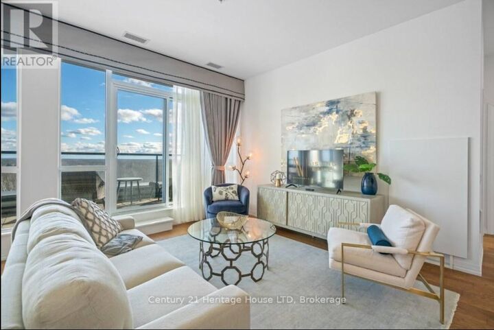 Property Photo:  7711 Green Vista Gate 1004  ON L2H 1R1 