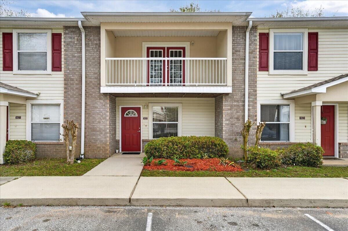 Property Photo: 1825 Shay Lin Court FL 32578