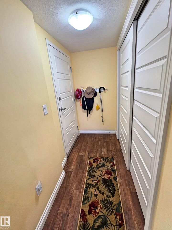 Property Photo:  4614A Lakeshore Drive 303  AB T0A 3A3 