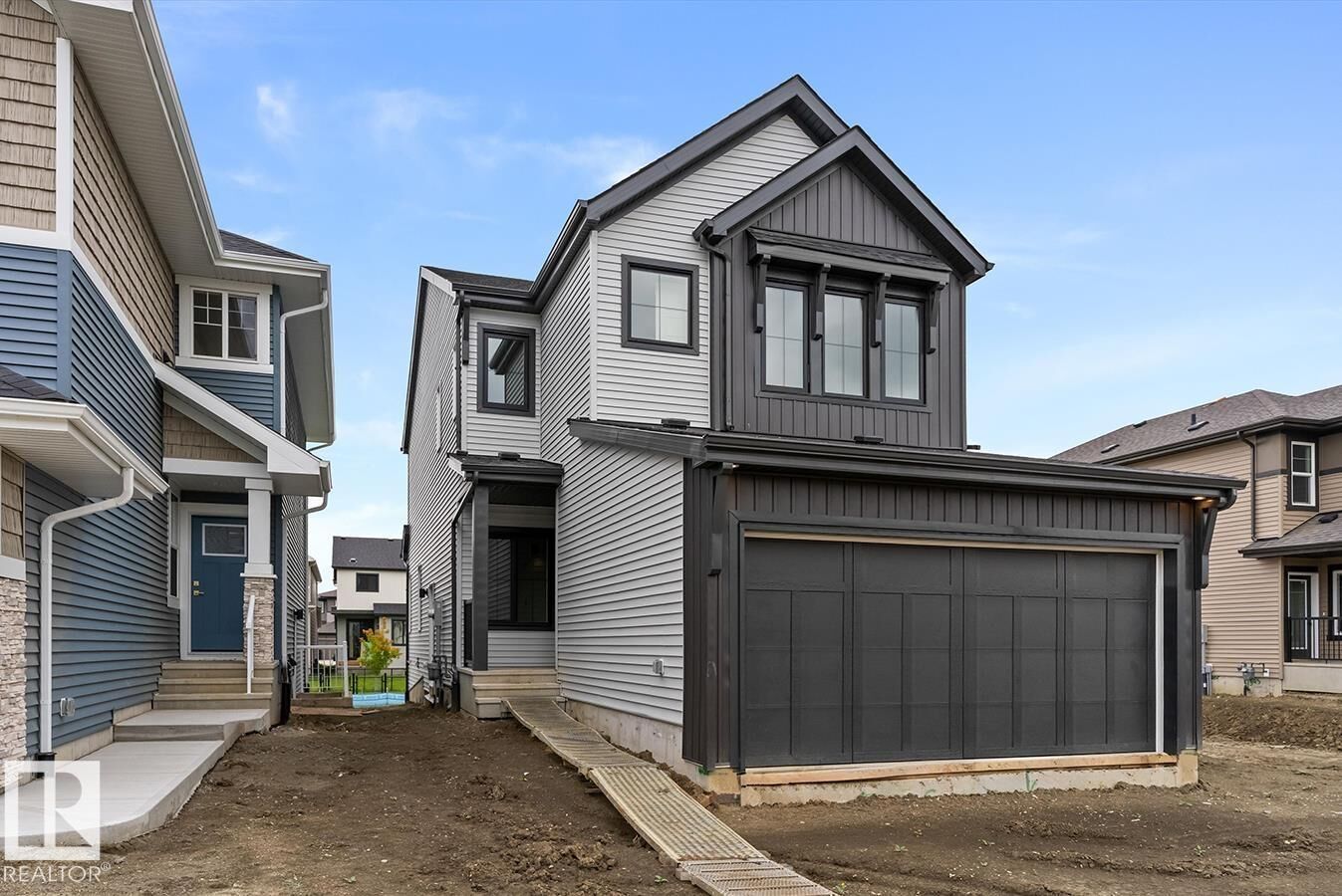 Property Photo: 5035 Cawsey Link SW AB T6W 5G5